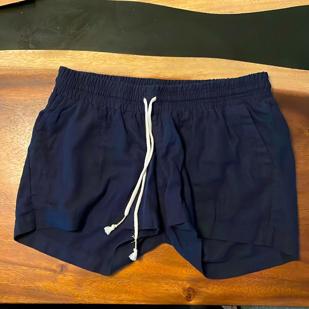 Under belly drawstring linen maternity shorts